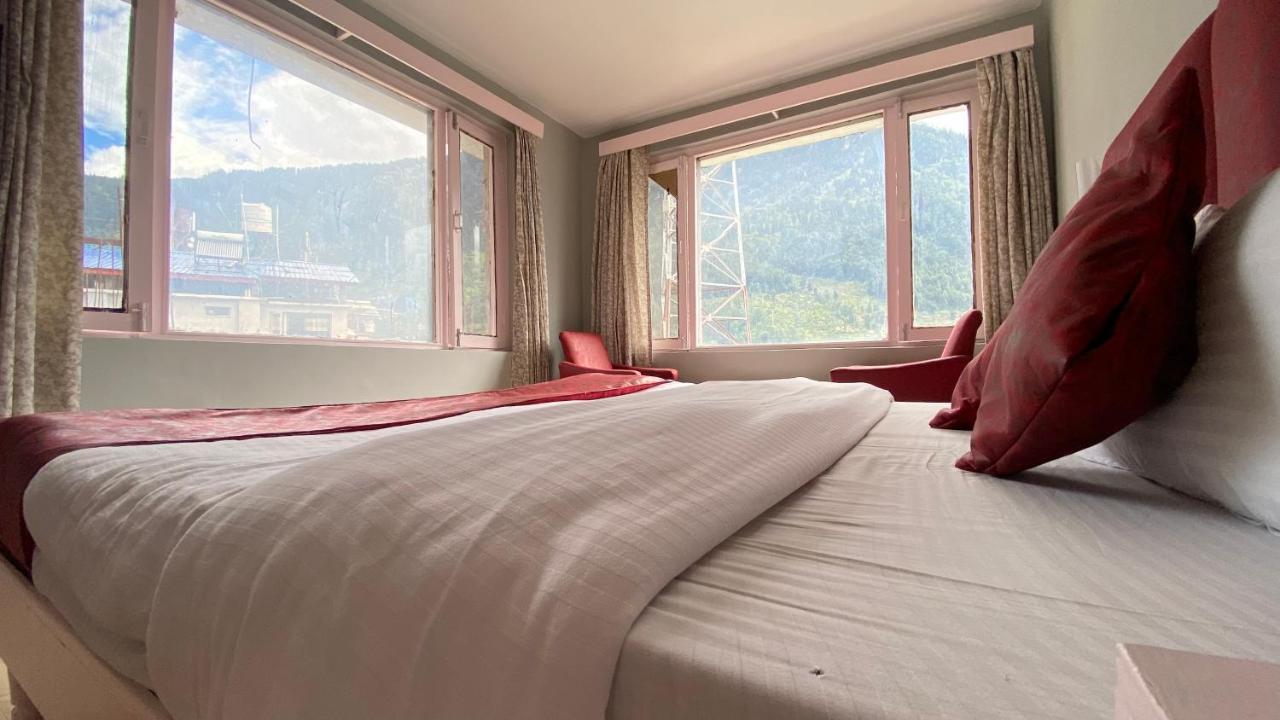 Hotel Meadows Manali Екстериор снимка