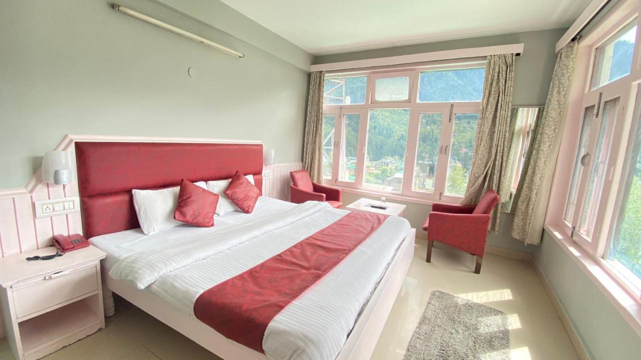 Hotel Meadows Manali Екстериор снимка